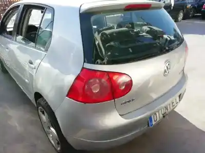 Véhicule à la ferraille volkswagen golf v berlina (1k1) highline de l'année 2005 alimenté bkd