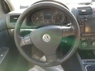 Véhicule à la ferraille volkswagen golf v berlina (1k1) highline de l'année 2005 alimenté bkd