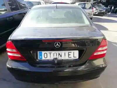 Утилизация автомобиля mercedes-benz clase c (w203) berlina 220 cdi (la) (203.008) года 2004 питание om646963