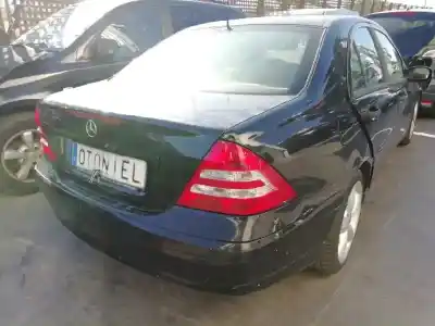 Утилизация автомобиля mercedes-benz clase c (w203) berlina 220 cdi (la) (203.008) года 2004 питание om646963
