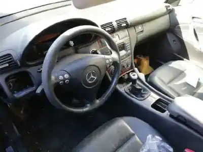 Утилизация автомобиля mercedes-benz clase c (w203) berlina 220 cdi (la) (203.008) года 2004 питание om646963