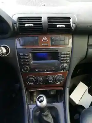Утилизация автомобиля mercedes-benz clase c (w203) berlina 220 cdi (la) (203.008) года 2004 питание om646963