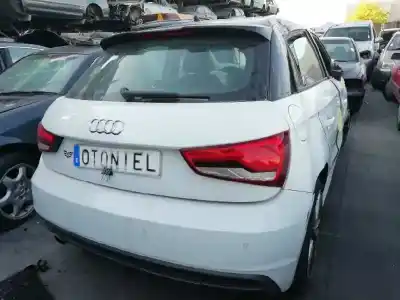 Veículo de Sucata audi a1 sportback (8xf) adrenalin do ano 2018 alimentado chz