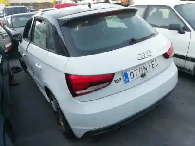 Veículo de Sucata audi a1 sportback (8xf) adrenalin do ano 2018 alimentado chz