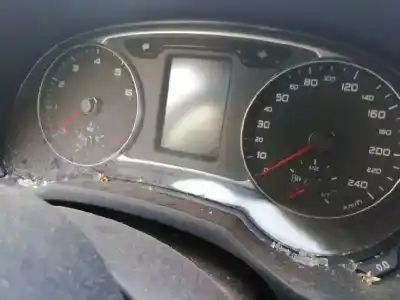 Veículo de Sucata audi a1 sportback (8xf) adrenalin do ano 2018 alimentado chz