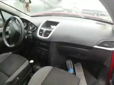 Scrapping Vehicle peugeot 207 x-line of the year 2006 powered 9hx