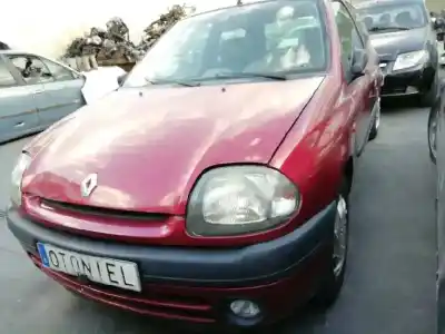 Scrapping Vehicle renault clio ii fase i (b/cbo) 1.9 d alize of the year 1999 powered f8q k6