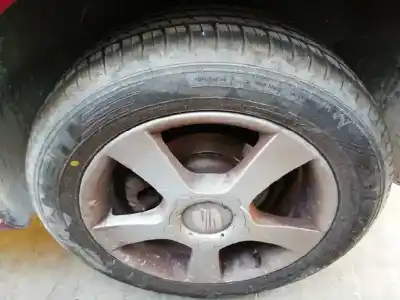 Veículo de Sucata seat leon (1p1) 1.9 tdi do ano 2005 alimentado bkc