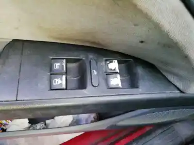 Veículo de Sucata seat leon (1p1) 1.9 tdi do ano 2005 alimentado bkc