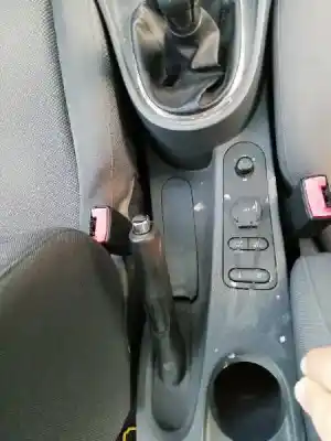 Veículo de Sucata seat leon (1p1) 1.9 tdi do ano 2005 alimentado bkc