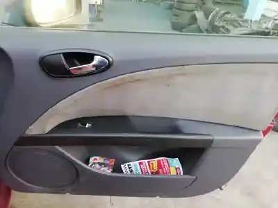 Veículo de Sucata seat leon (1p1) 1.9 tdi do ano 2005 alimentado bkc