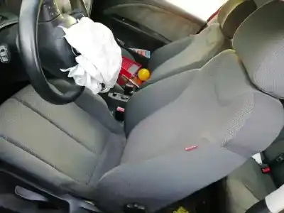 Veículo de Sucata seat leon (1p1) 1.9 tdi do ano 2005 alimentado bkc