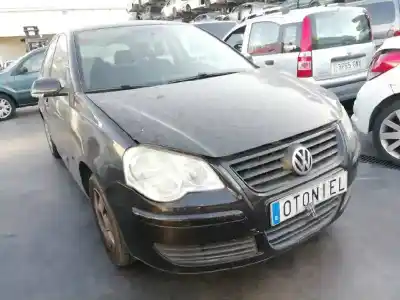 Vehicul casat volkswagen polo (9n3) advance al anului 2006 alimentat bky