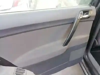 Vehicul casat volkswagen polo (9n3) advance al anului 2006 alimentat bky