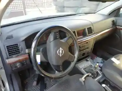 Véhicule à la ferraille opel                                               vectra b berlina                                                                                                                                                                                                                                           2.2 16v dti cat (y 22 dtr / l50)                                                                                                                                                                                                                           de l'année 2002 alimenté y22dtr