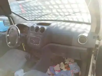 Veículo de Sucata ford tourneo connect (tc7) 1.8 tdci cat do ano 2011 alimentado r2pa