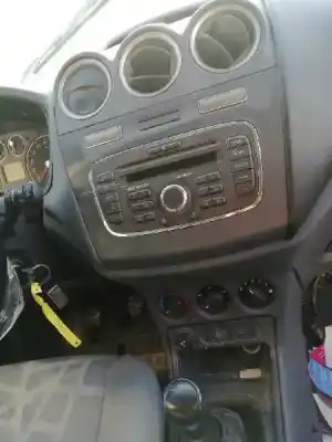 Veículo de Sucata ford tourneo connect (tc7) 1.8 tdci cat do ano 2011 alimentado r2pa