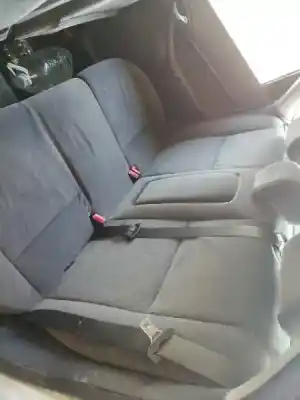 Здавання транспортного засобу ford focus berlina (cak) 1.8 tdci cat року 2002 потужний ffda