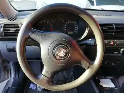 Scrapping Vehicle seat leon (1m1) signo of the year 2001 powered azd