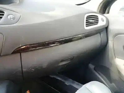 Veicolo di demolizione renault scenic iii 1.5 dci diesel fap dell'anno 2013 alimentato k9k846