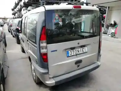 Sloopvoertuig fiat                                               doblo (119)                                                                                                                                                                                                                                                1.9 jtd cat                                                                                                                                                                                                                                                van het jaar 2002 aangedreven 182b9000