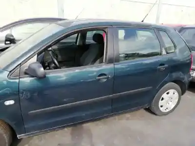 Veicolo di demolizione volkswagen polo (9n1) conceptline dell'anno 2003 alimentato azq