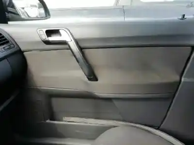 Veicolo di demolizione volkswagen polo (9n1) conceptline dell'anno 2003 alimentato azq