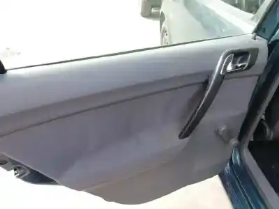 Veicolo di demolizione volkswagen polo (9n1) conceptline dell'anno 2003 alimentato azq