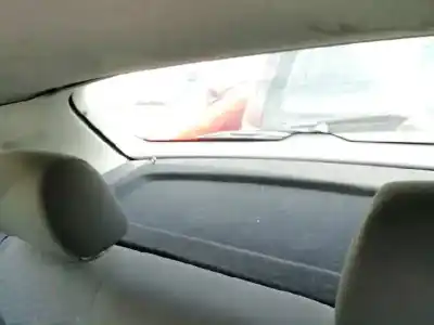 Veicolo di demolizione volkswagen polo (9n1) conceptline dell'anno 2003 alimentato azq