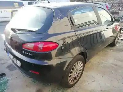 Veicolo di demolizione alfa romeo 147 (190) 1.6 16v cat dell'anno 2006 alimentato ar37203