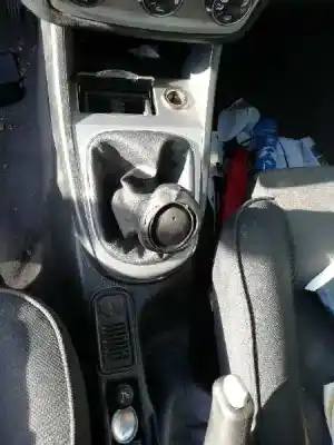 Veicolo di demolizione alfa romeo 147 (190) 1.6 16v cat dell'anno 2006 alimentato ar37203