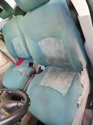 Здавання транспортного засобу nissan almera tino (v10m) ambience року 2002 потужний yd22