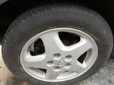 Здавання транспортного засобу nissan almera tino (v10m) ambience року 2002 потужний yd22