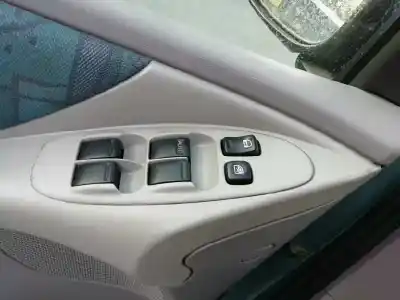 Здавання транспортного засобу nissan almera tino (v10m) ambience року 2002 потужний yd22