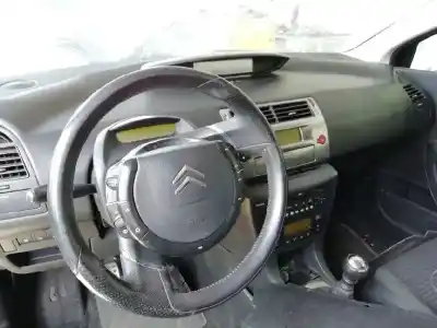 Sloopvoertuig citroen c4 coupe vtr plus van het jaar 2006 aangedreven rhr