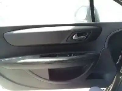Sloopvoertuig citroen c4 coupe vtr plus van het jaar 2006 aangedreven rhr