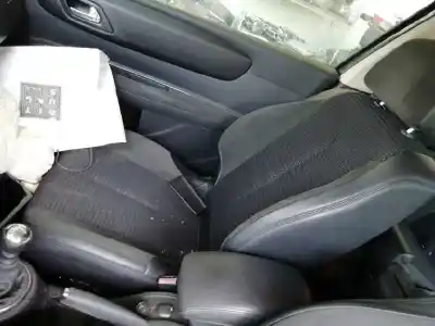 Sloopvoertuig citroen c4 coupe vtr plus van het jaar 2006 aangedreven rhr