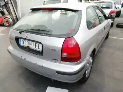 Vehicul casat honda civic berlina 3/4 (ej/ek) 1.4 s 4 dream berlina (ej9) al anului 1997 alimentat d14a4