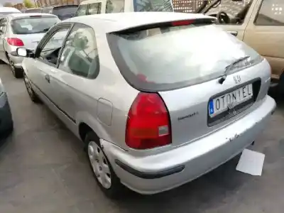 Vehicul casat honda civic berlina 3/4 (ej/ek) 1.4 s 4 dream berlina (ej9) al anului 1997 alimentat d14a4