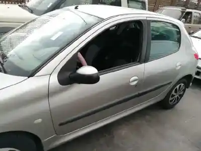 Scrapping Vehicle peugeot 206 berlina x-line of the year 2004 powered kfw