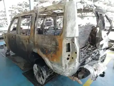 Veículo de Sucata land rover discovery iv (l319) 3.0 sdv6 4x4 do ano 2009 alimentado 306dt