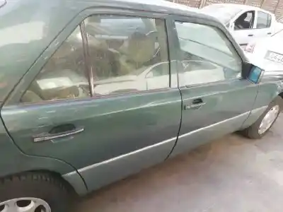 Здавання транспортного засобу mercedes-benz clase e (w124) berlina 320 e / e 320 (124.032) року 1994 потужний 104