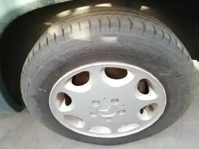 Здавання транспортного засобу mercedes-benz clase e (w124) berlina 320 e / e 320 (124.032) року 1994 потужний 104