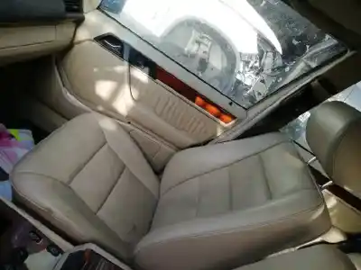 Здавання транспортного засобу mercedes-benz clase e (w124) berlina 320 e / e 320 (124.032) року 1994 потужний 104