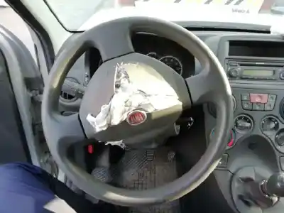 Vehicul casat fiat panda (169) 1.2 8v dynamic al anului 2010 alimentat 188a4.000