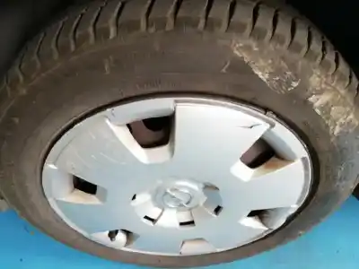 Здавання транспортного засобу opel astra h berlina cosmo року 2004 потужний z16xep