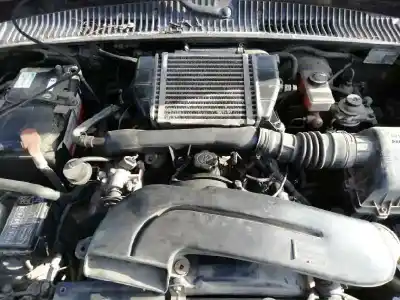 Véhicule à la ferraille kia sportage td de l'année 2000 alimenté re