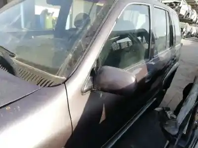 Véhicule à la ferraille kia sportage td de l'année 2000 alimenté re