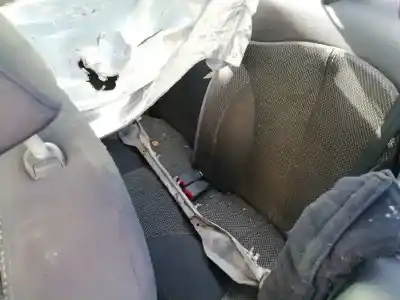 Здавання транспортного засобу nissan micra c+c (ck12e) acenta року 2009 потужний cr14