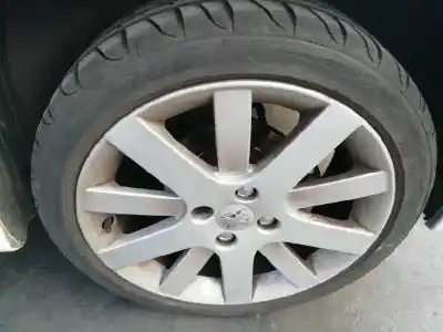 Veículo de Sucata peugeot 207 cc (wd_) 1.6 16v do ano 2011 alimentado g-5fs o 5f01